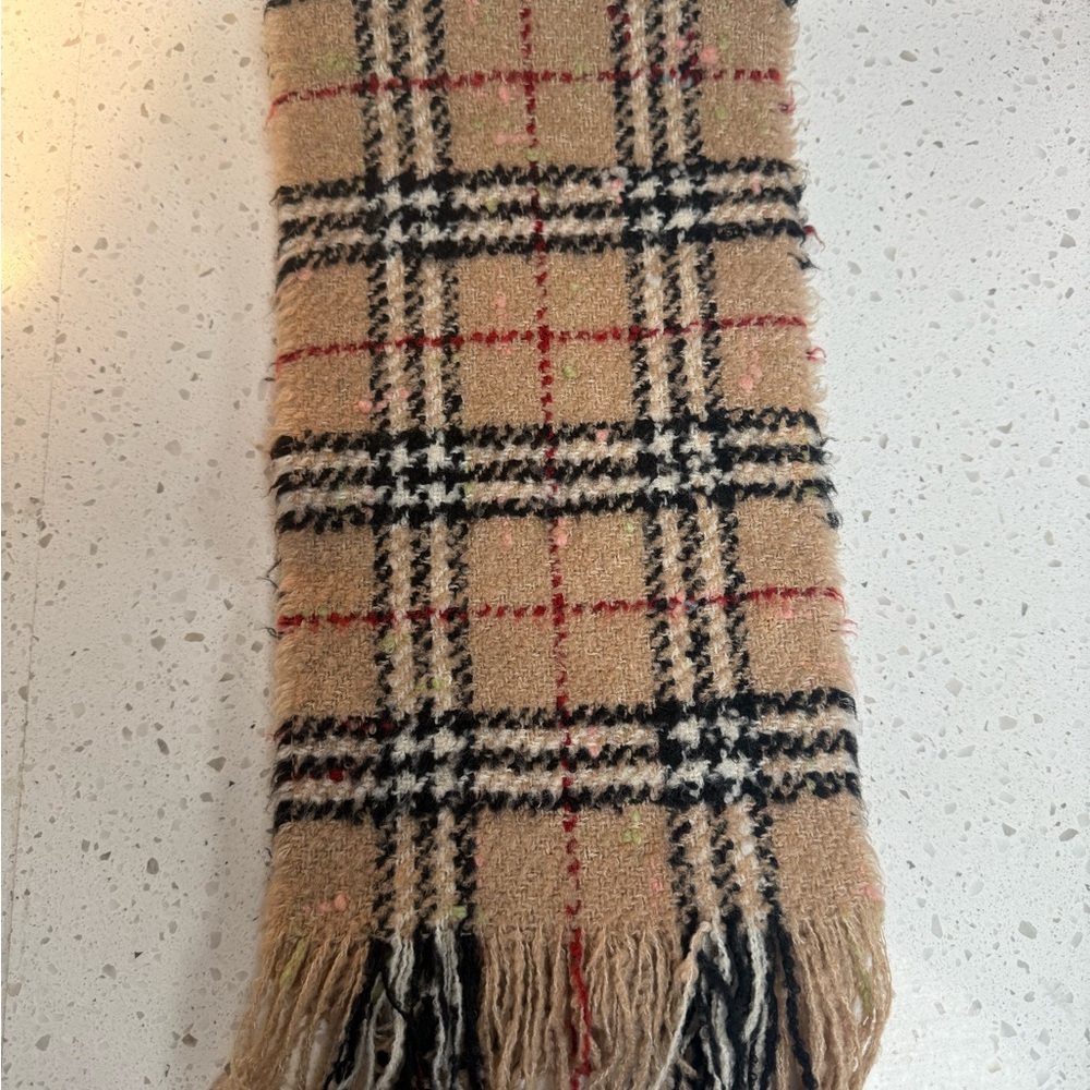 Burberry wool Plaid Fringe Scarf